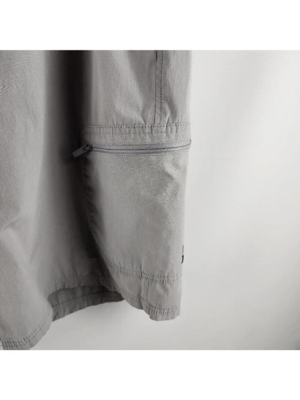 Huk Shorts Men XXL Gray Fishing Performance Short (38x10)